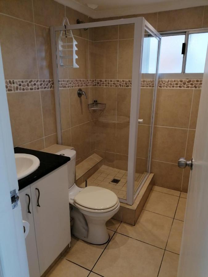 307 Bermudas - By Stay In Umhlanga Rocks 外观 照片